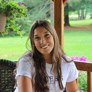 Meet your Posher, Laurie